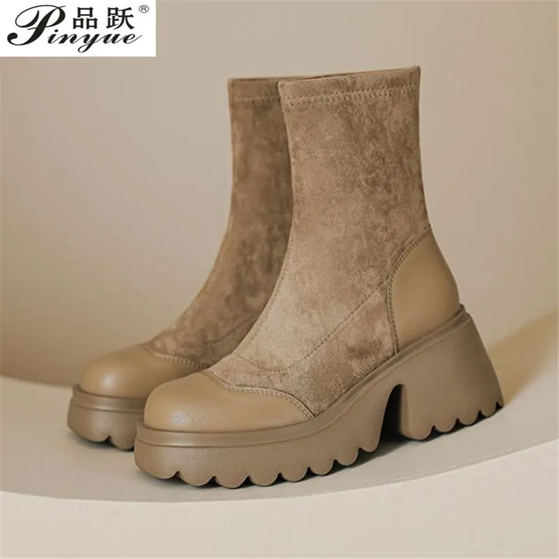 

Женские сапоги из эластичной ткани, на танкетке, 7 см