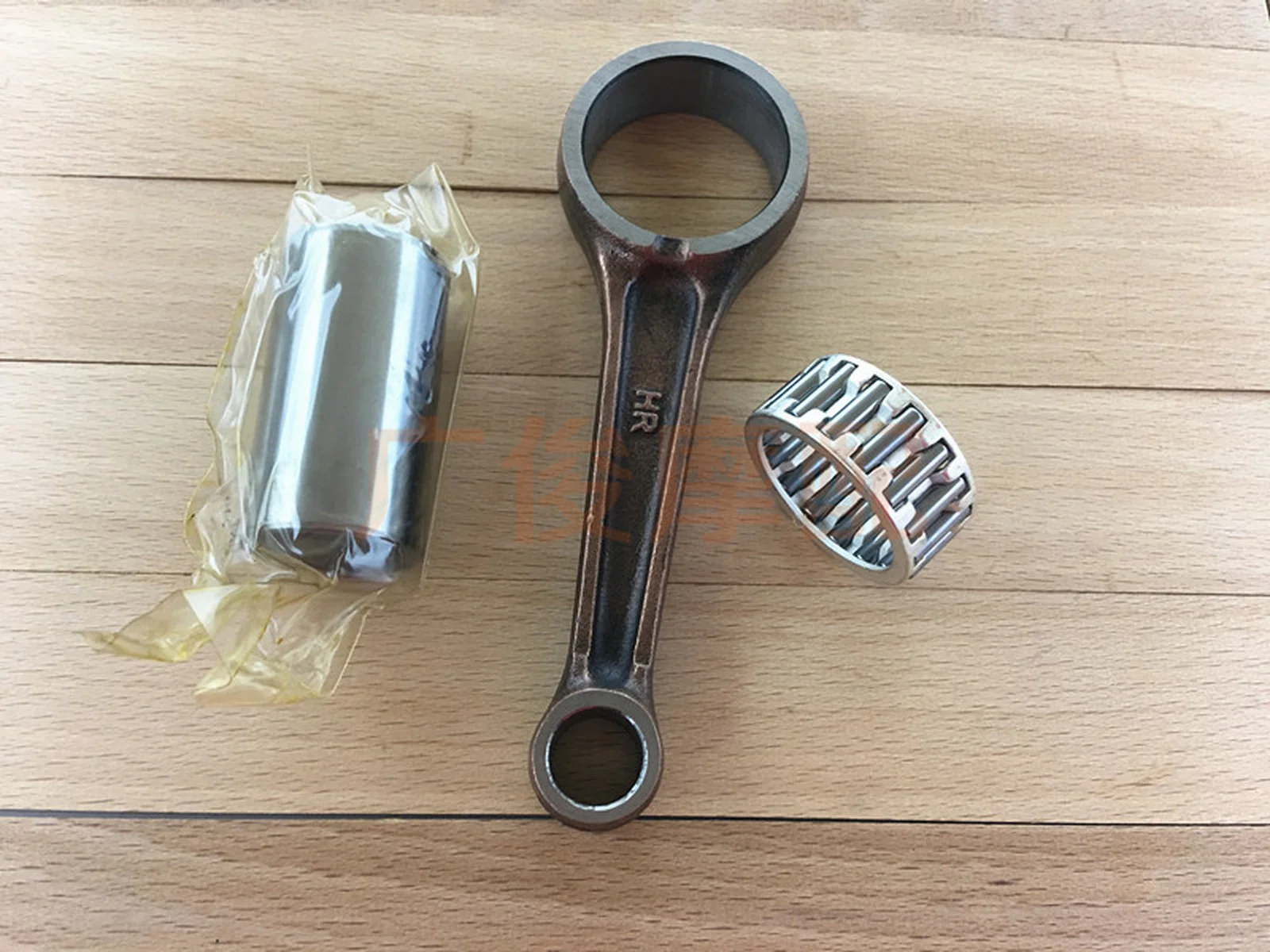 Мотоциклетный шатун коленчатого вала для Suzuki GS125 GN125 DR125 GZ125 EN125 GS GN EN DR 125 125cc 052