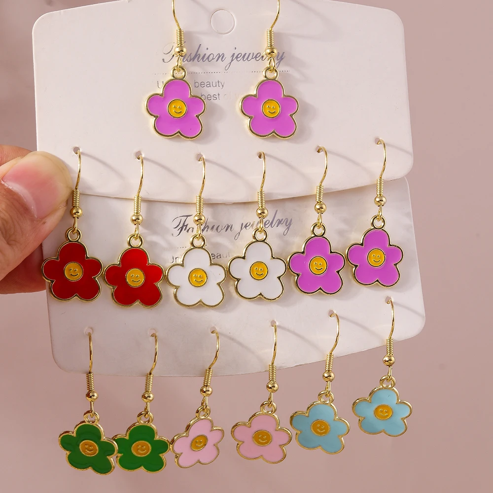 

Cute Enamel Smile Face Flowers Earrings for Women Girls Lovely Flowers Pendant Earrings Necklaces Party Jewelry Gifts