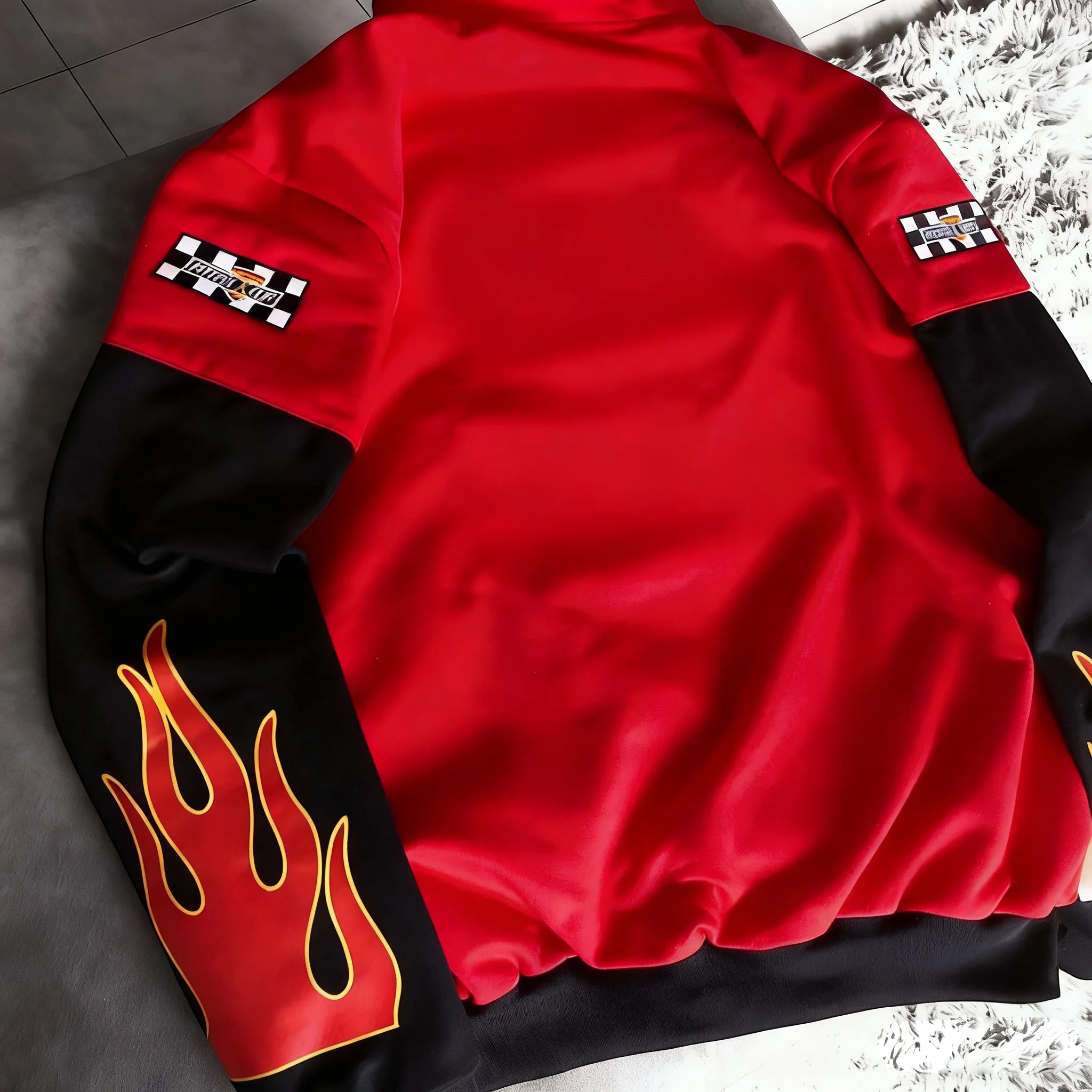 Фото Куртка-бомбер Y2K Red Flame Lightning Mai 95 Racing Pilot унисекс с ретро-принтом Rusteze, мотоциклетная, в стиле хип-хоп, уличная №5