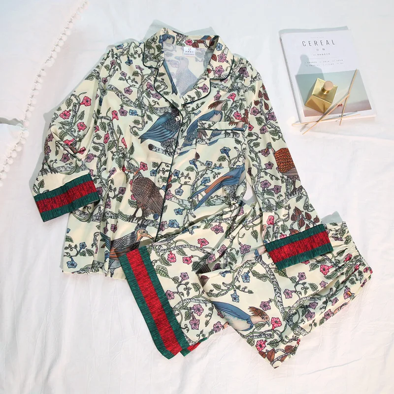 Thin Printing Matching Pajamas Couples Long Sleeved Sleepwear Silk Pajamas for Women Sleep Tops Pants Mens Pajamas Set Sleepwear