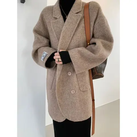 Женское шерстяное пальто Sherhure