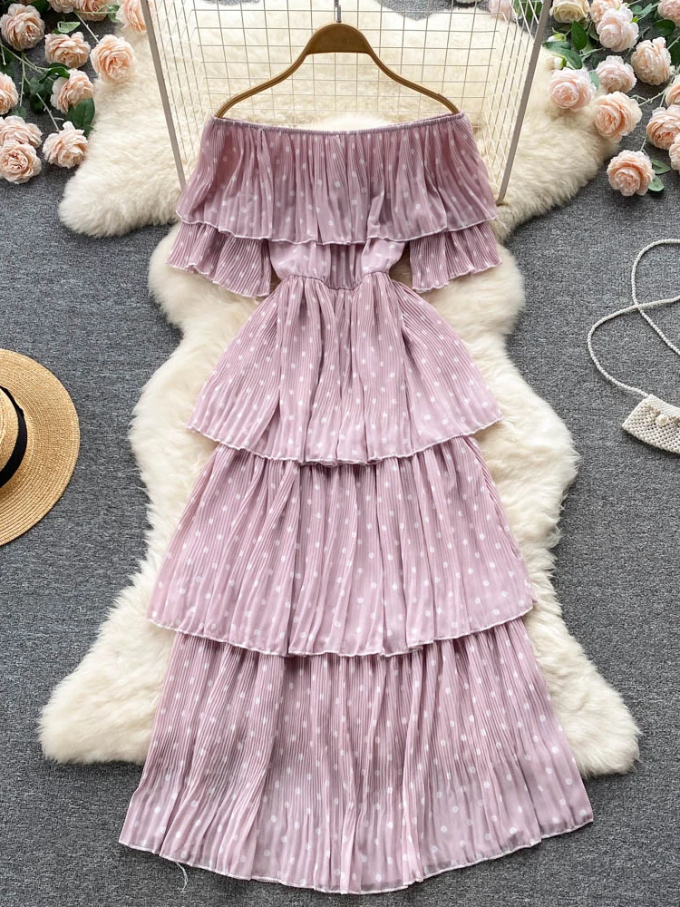 

Женское летнее платье с открытыми плечами, элегантное милое приталенное платье-трапеция в горошек с вырезом лодочкой, коротким рукавом и вы...