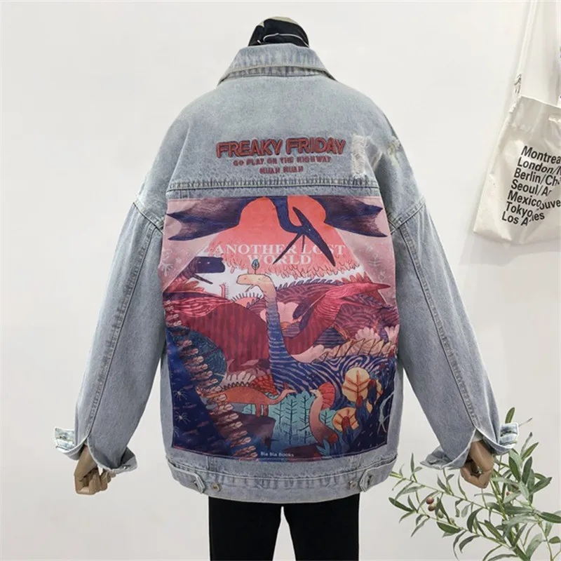 

Vintage Blue Back Patch Design Embroidery Denim Jacket Women Loose Cowboy Outerwear Big Pocket Holes Jeans Jacket Coat Female