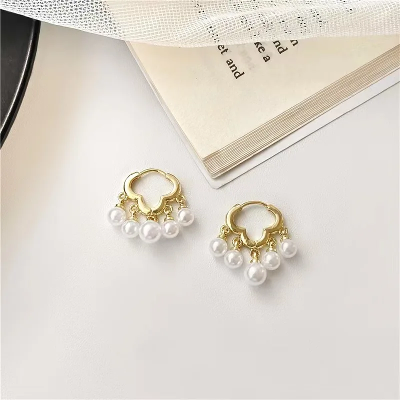 Рисунок 6 - Женские серьги-кольца из серебра 925 пробы