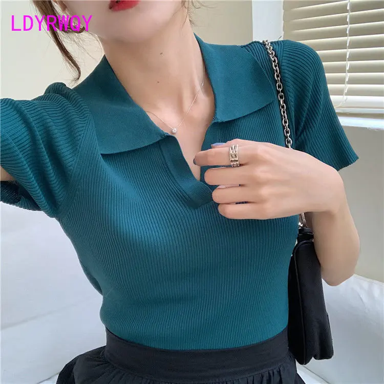

Summer V-neck short-sleeved sweater female Korean slim French retro Hong Kong short blouse T-Shirts
