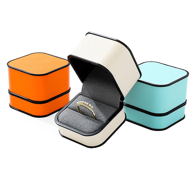 Новая модная кожаная восьмиугольная коробка для колец Высококачественная