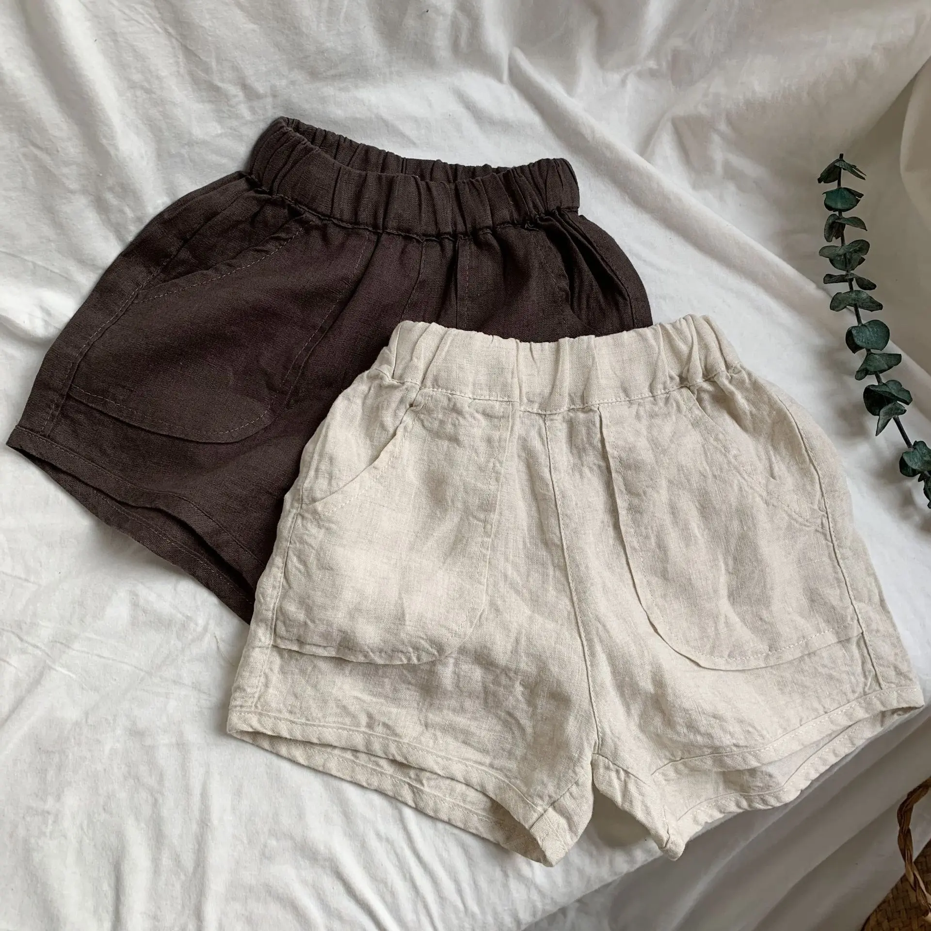 Шорты детские выше колена свободные прямые простые мягкие удобные с эластичным