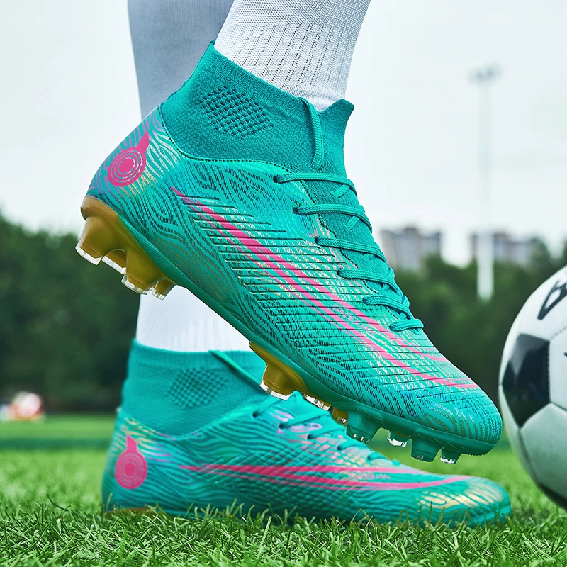 Quality Futsal Non-slip  Soccer Shoes Wholesale Messi Football Boots Sociaty Chuteira Campo Cleats Training Sneakers Women TF/AG