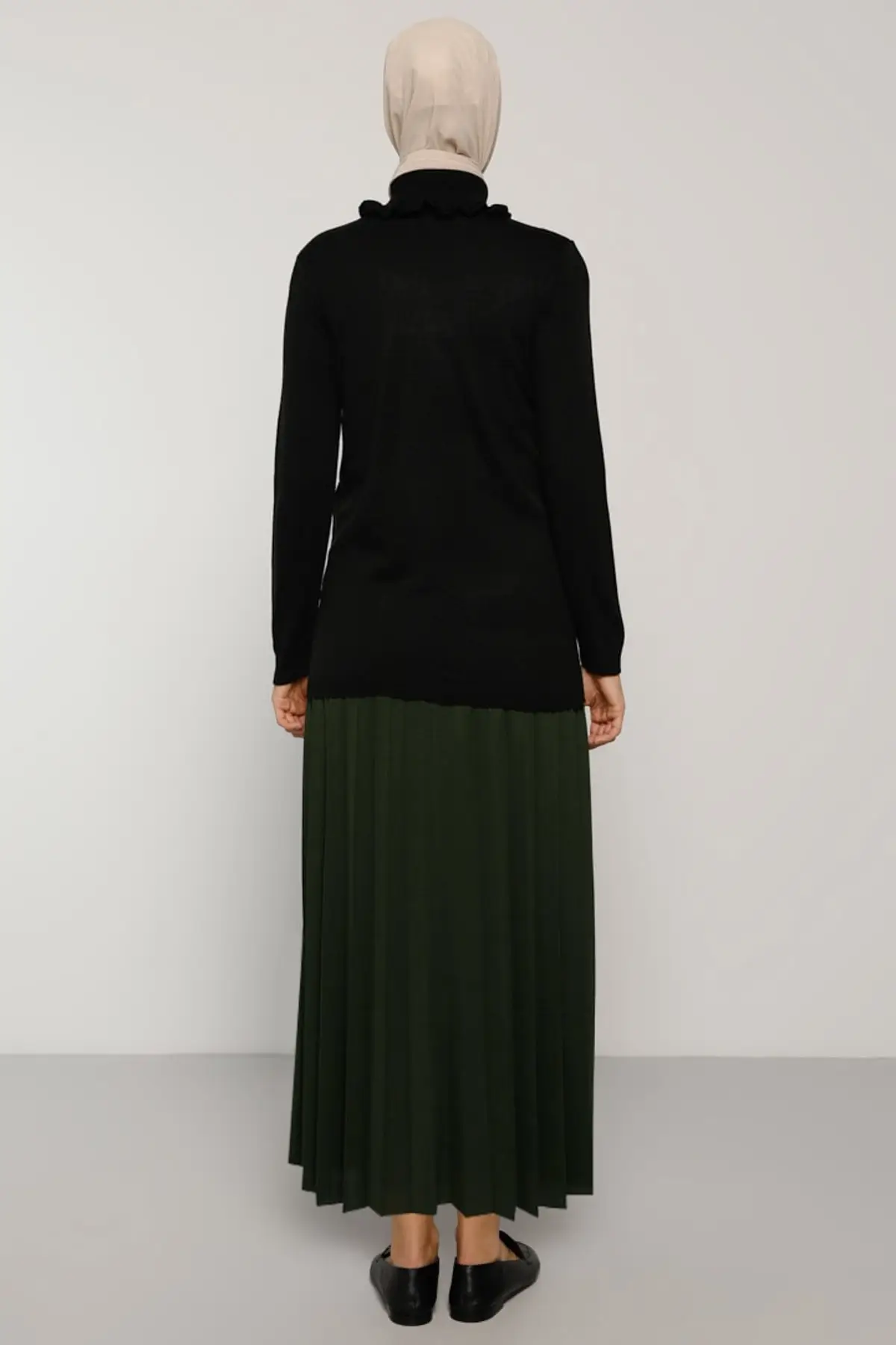 

Women Black Sweater Women Muslim Sweater