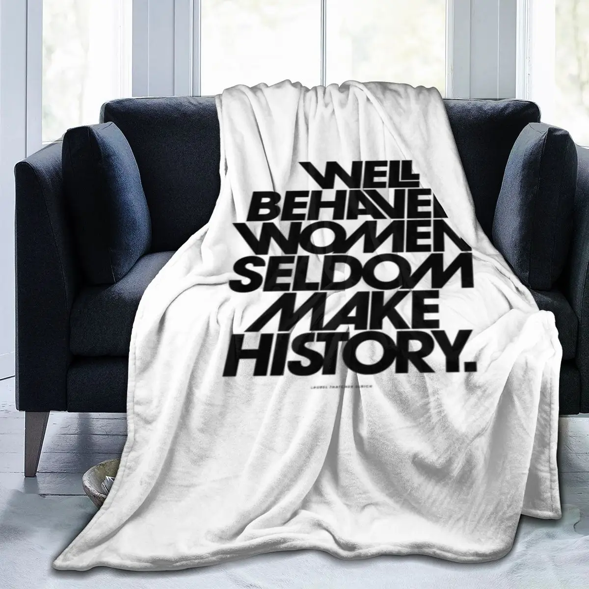 Хорошо исходные женщины заслуживают историю (черно-белая версия) Ультрамягкое