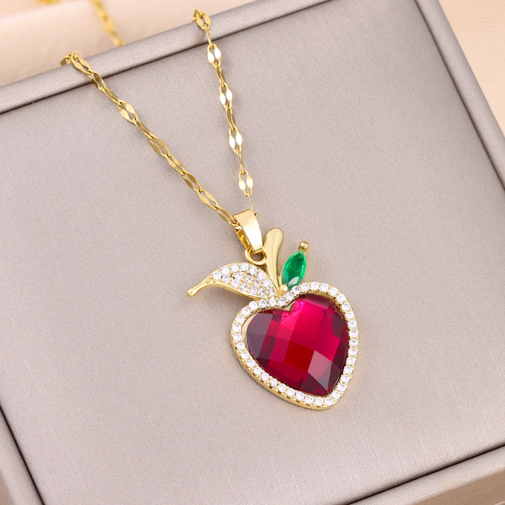 New In Sparkling Sweet Zircon Crystal Heart Apple Pendant Necklaces For Women Trendy Ladies Stainless Steel Neck Chain Jewelry