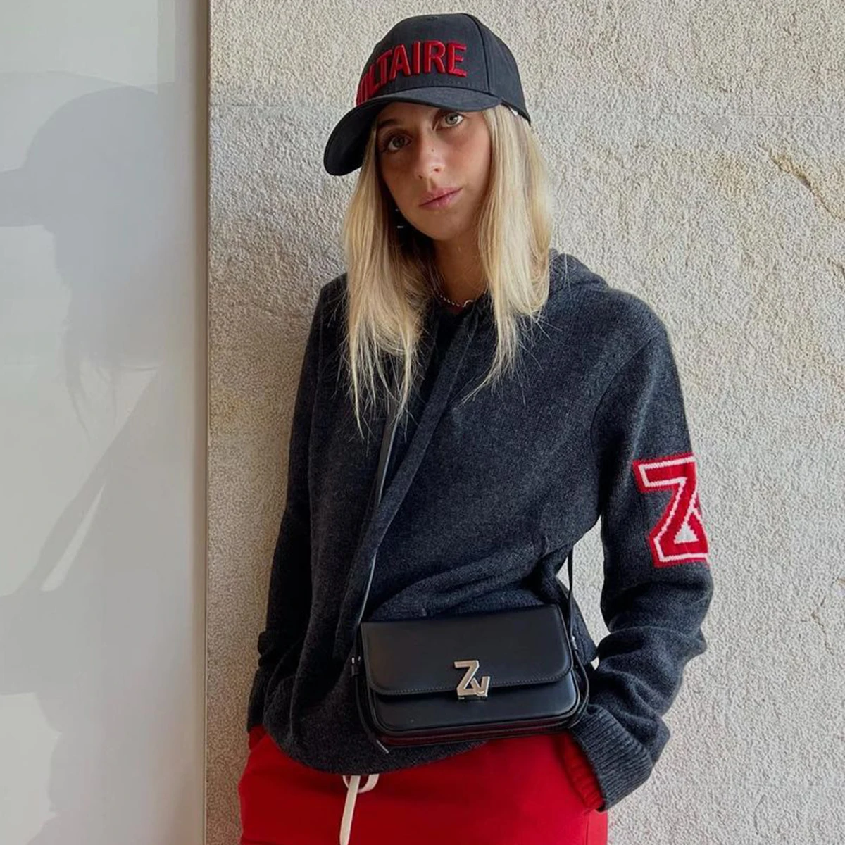 

Pirate Hippie Letter Cashmere Sweaters Woman Autumn Winter Long Sleeve Hooded Pockects Pullovers Casual Vintage Sweaters Tops
