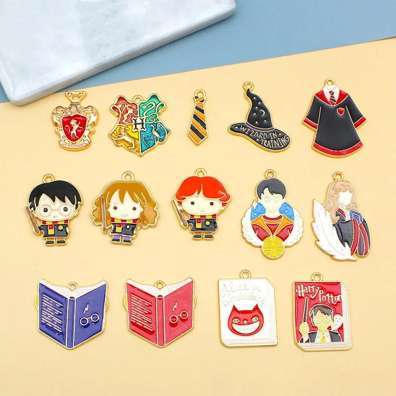 

MuhNa 10pcs/pack Cartoon Magic School Series Enamel Metal Charms Cute Student Badge Earring Bracelet Pendant DIY Jewelry Making