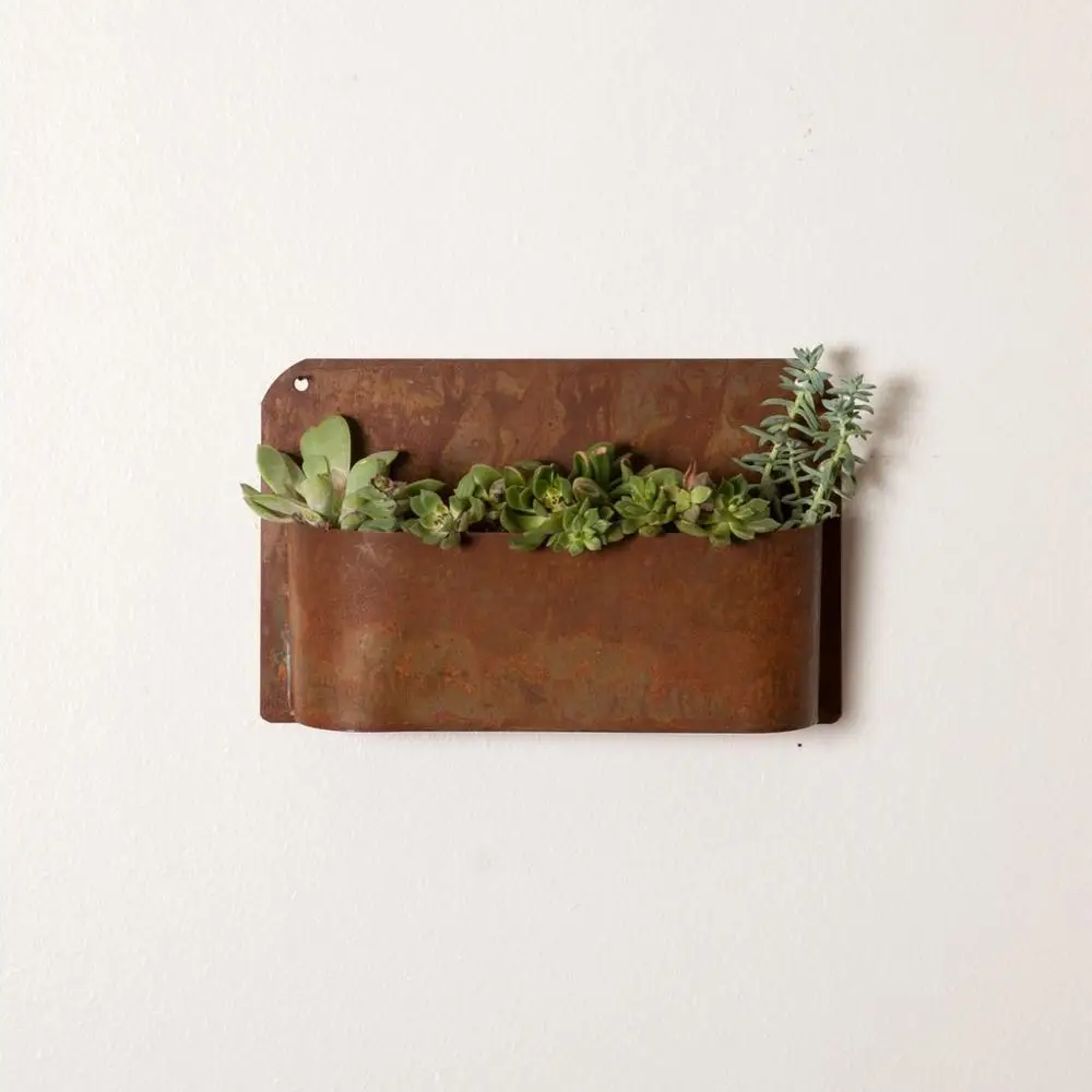 

Geometric Metal Garden Wall Hanging Planters For Flower