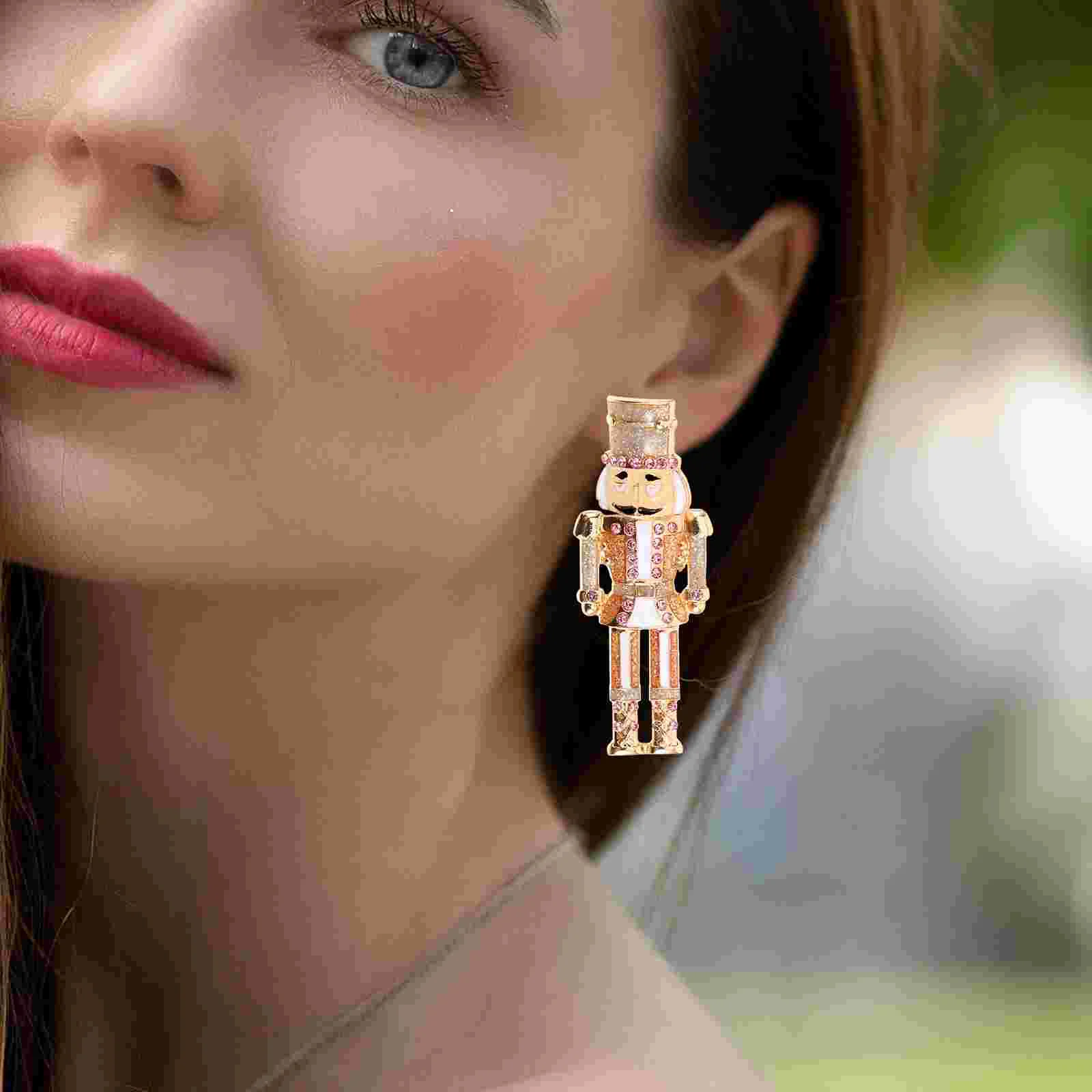 Женские серьги Щелкунчик со стразами европейские и американские красочные