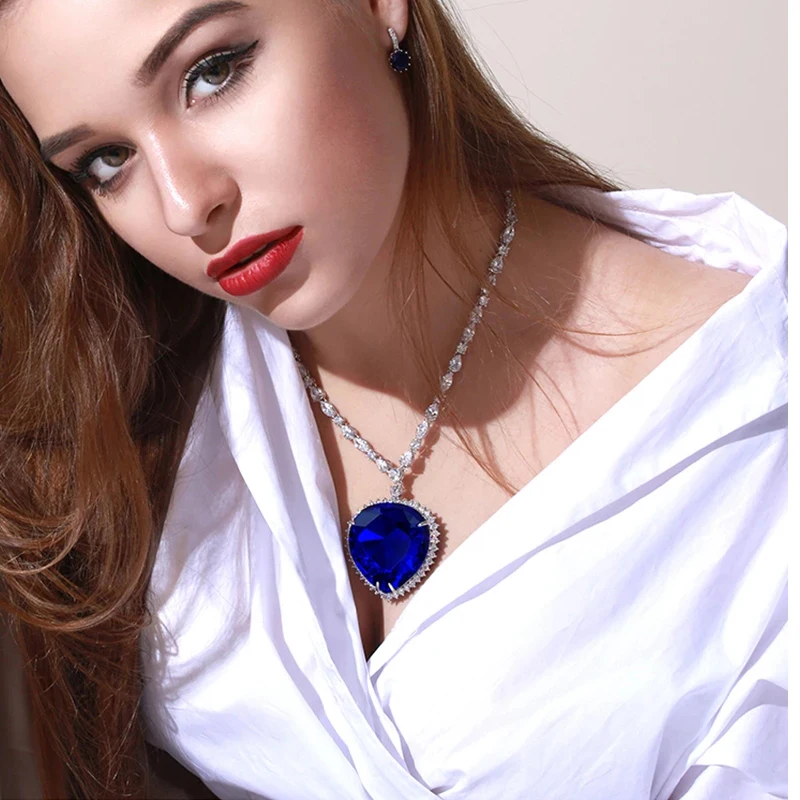 

Titanic Heart Of The Ocean Necklace Dark Blue Heart Pendant For Women Fashion Jewelry Lover Couple Valentine's Day Birthday Gift