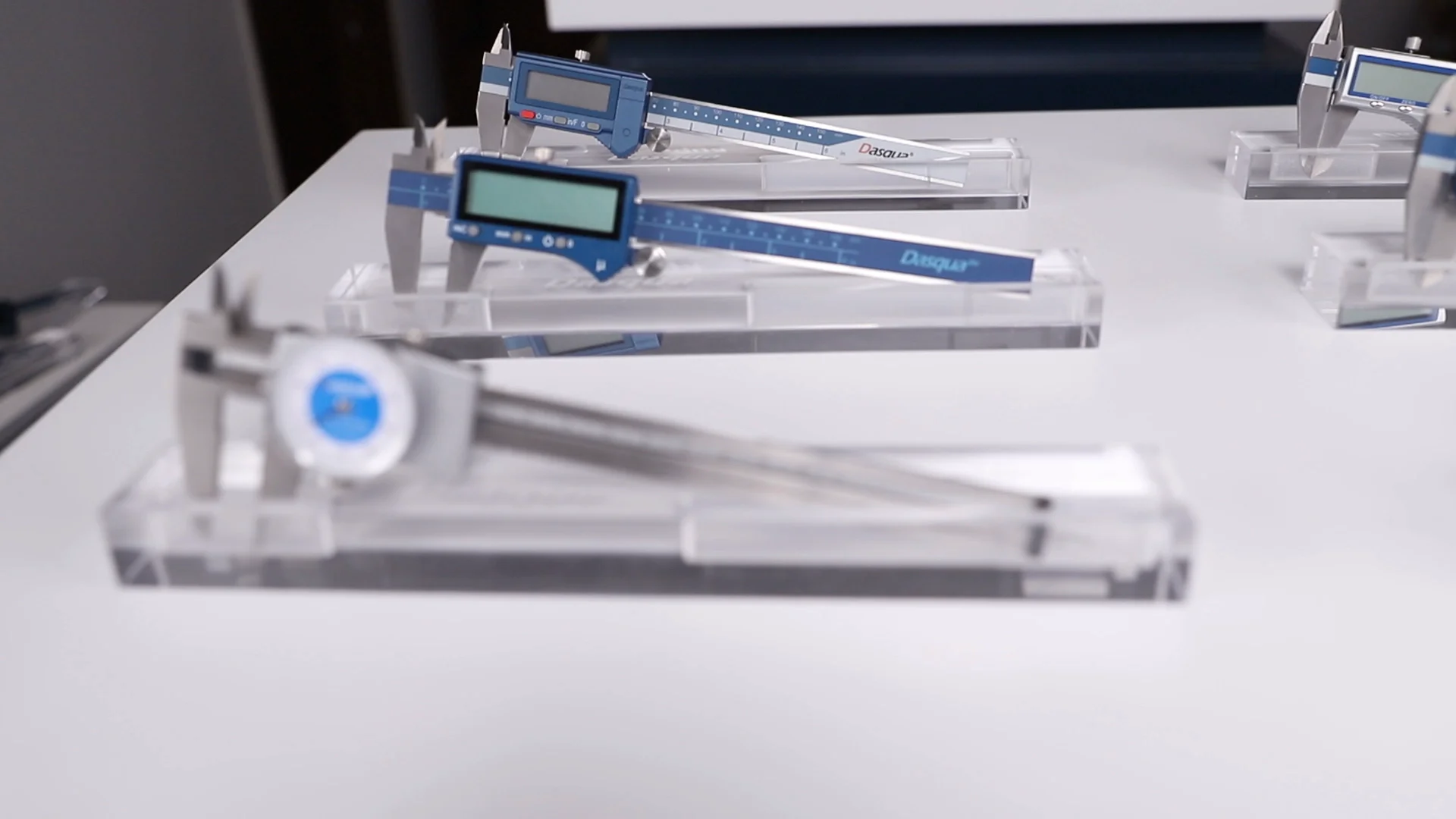 

Dasqua 5-300mm Digital Centerline&Apothem Caliper