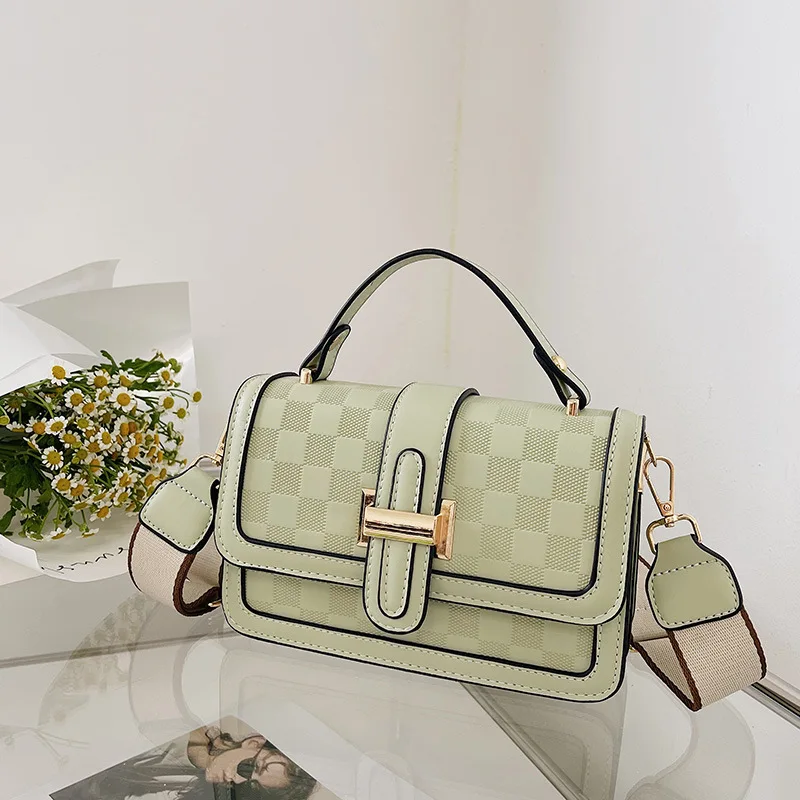 

Women Bags 2022 Summer New PU Women's Bags Fashion Embossed Small Square Bags Simple Shoulder Bags Messenger Bag