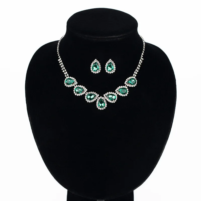 

European and American Fashion Emerald Crystal Necklace New Women's Diamond Inlaid Ruby Necklace High Quality Jewelry Jewelry