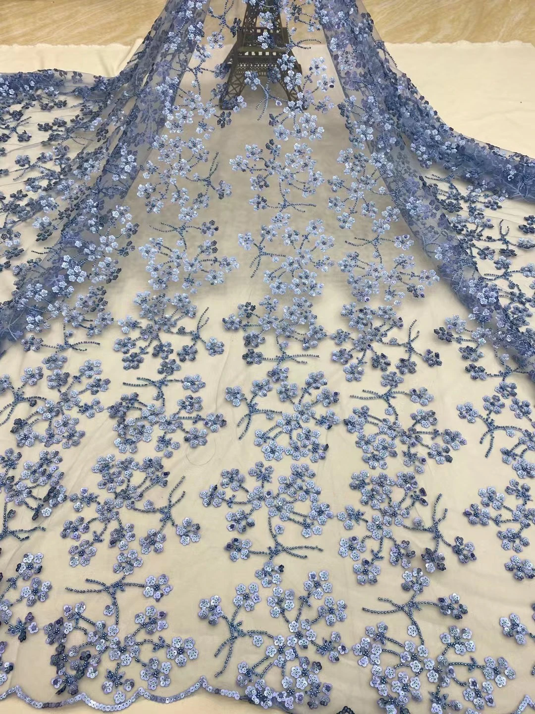 

5Y/ NE8102 New Style Africa Hot Sale Fabric High Quality Luxury Design Sequin Net Lace With Beads For Wedding Or Party Dress