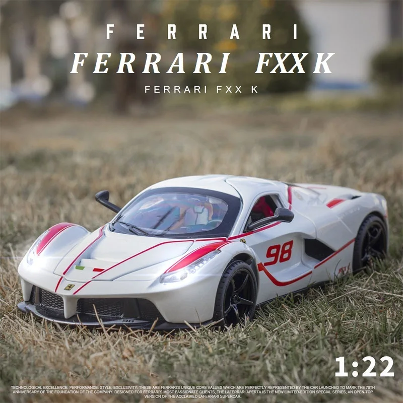 

Модель автомобиля из сплава Ferraris Laferrari FXXK, модель автомобиля со звуком и светом, металлическая игрушечная машинка для мальчиков, Детская мин...