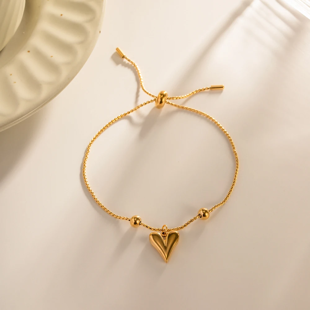 

18K Gold Peach Heart Pull Buckle Bracelet For Women Design Love Shape Bracelet French Vintage Stainless Steel Bracelet Jewelry