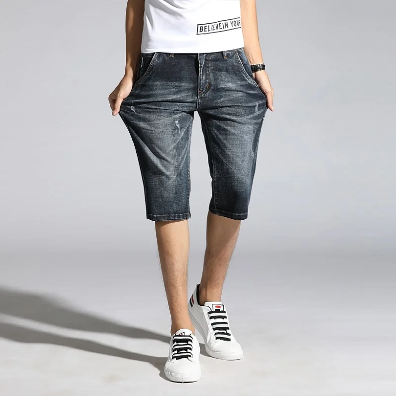 Рисунок 3 - Мужские джинсовые бриджи до колен