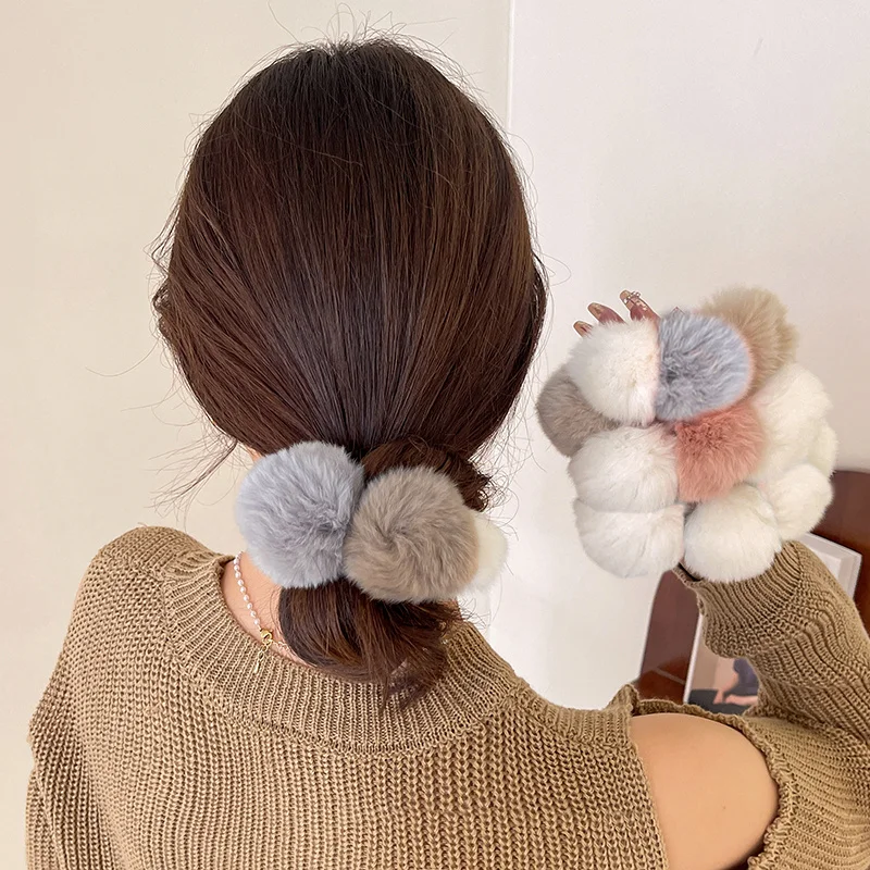 

YANZAI Ponytail Headwear Large Plush Hairball Scrunchies Elastic Hair Bands Rubber Hair Rope Women Girls Winter Furry Hair Rings
