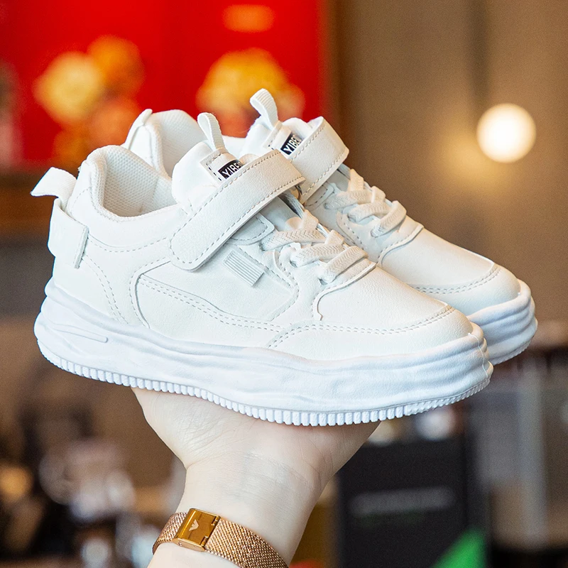 

2022 Spring New Kids Shoes Boys Walking Sneakers Comfortable Girls Sport Shoes Non Slip Casual Sneakers Fashion Walking Shoes