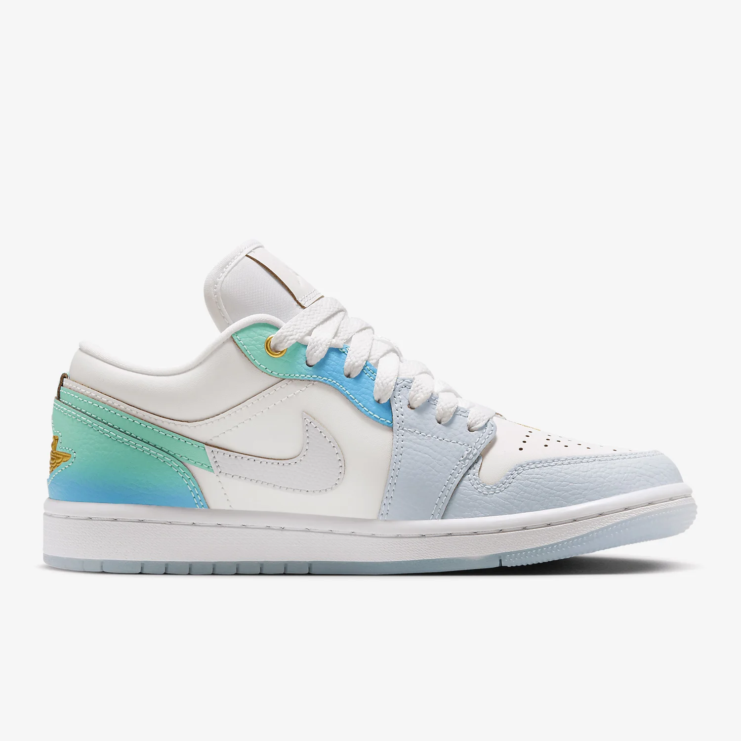 Фото Женские спортивные повседневные кроссовки Nike Authentic Air Jordan 1 Low SE FN8899-131 №3