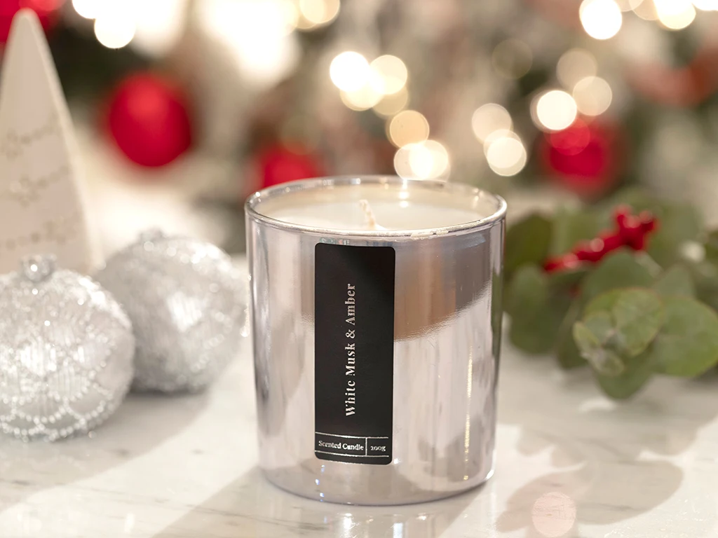 

LaModaHome Christmas White Musk & Amber Fragrant Decorative Candle Silver New Year Special Series Table Centerpieces Celebration