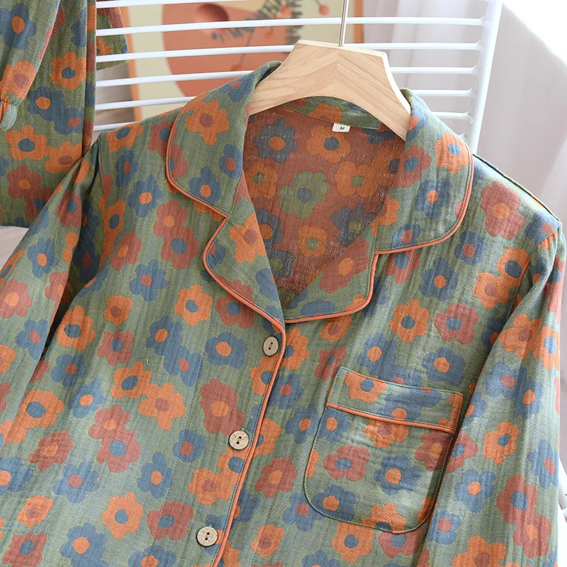 New Women's Pajamas Set 100% Cotton Spring /Autumn  Pajamas for Women Sleepwear Two Piece Large Flower Size Four Season Home