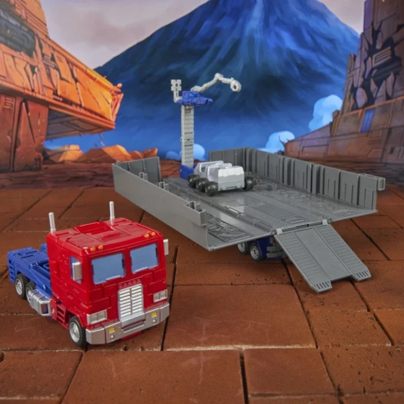 В наличии TransformersSS Series SS-86 31C Class Optimus Prime Аниме Персонаж Фигурка Модель Игрушка