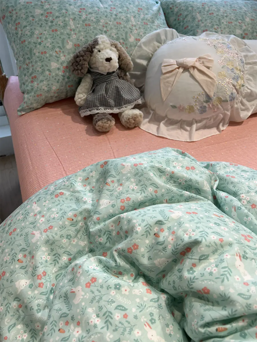 Набор с симпатичным кроликом и цветочным рисунком односпальная двухспальная