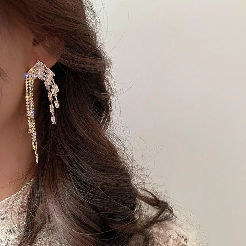 2022 НОВЫЕ геометрические длинные серьги Стразы с кисточками женские