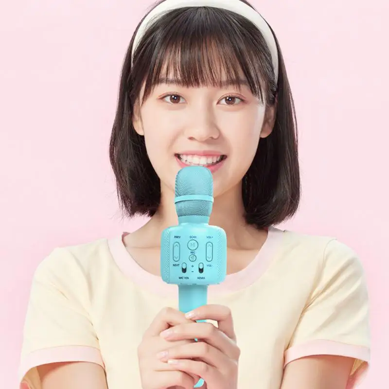 

Hot Sale Home Karaoke Wireless Bluetooth Microphone Audio Integrated Microphone Popular Singing Magic Microphone