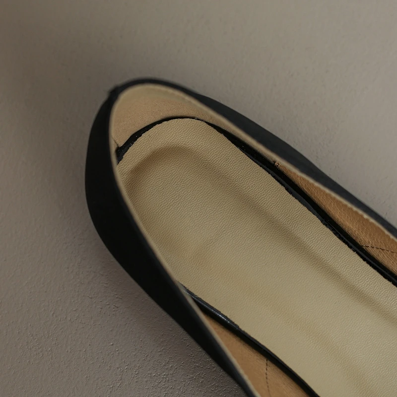 Women's new spring and autumn metal square toe genuine leather sheepskin silk low heel plus size comfortable soft loafers