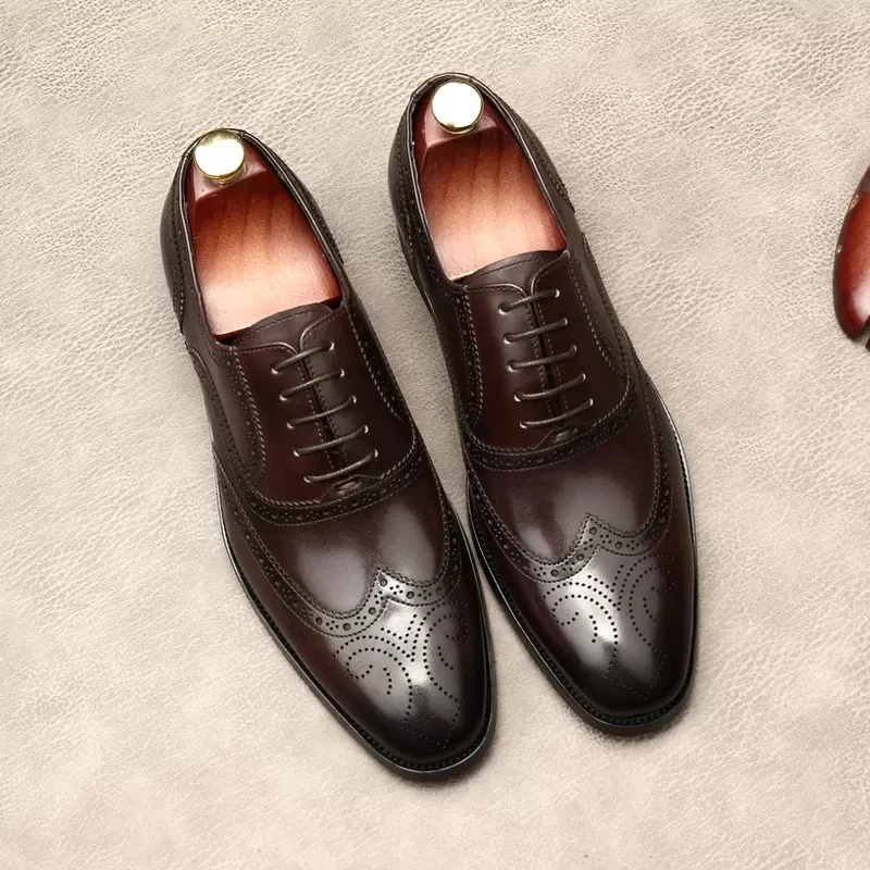 

Fashion Men Oxford Shoes Brogues Genuine Leather Italian Design Dress Lace Up Business Wedding Black Formal Party Shoe Men