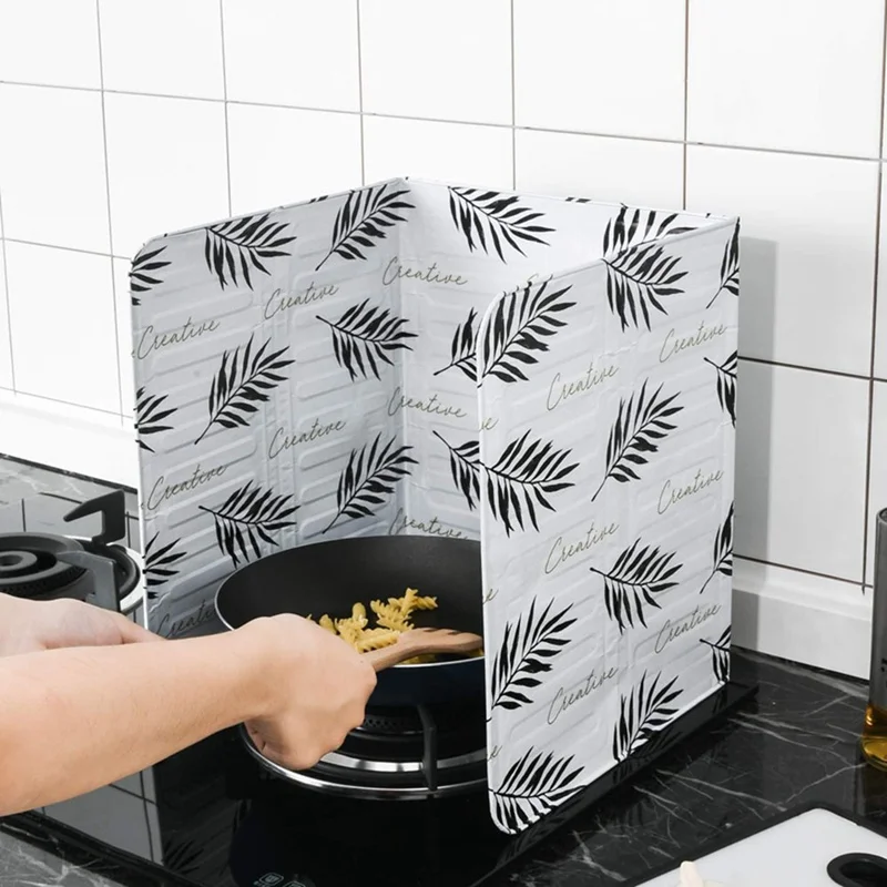

Oil Baffle Kitchen Accessories Non-stick Splatter Guard Gas Stove Oil Slab Thermal Insulation Board Anti-Splash Splatter Screen