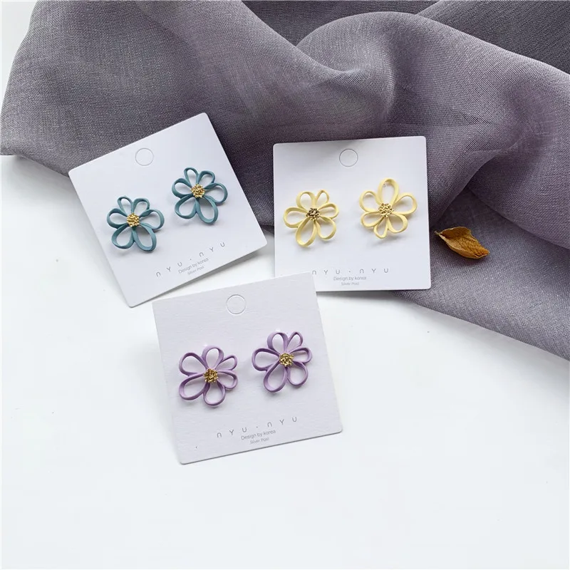 

Simple Purple Flowers Earrings for Women Fairy Multi Stud Earrings