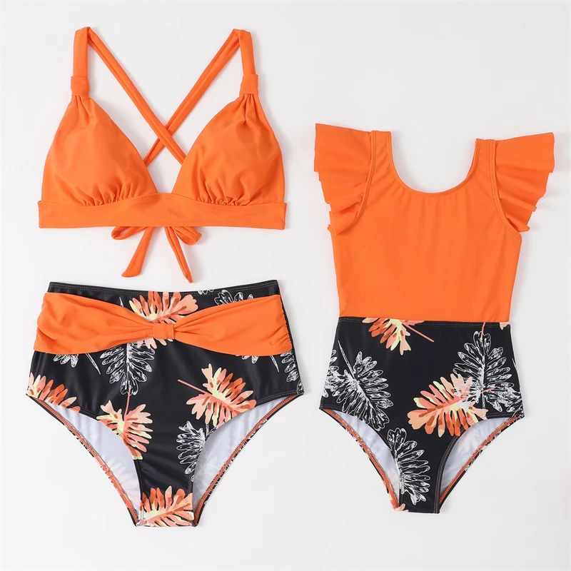 

2023 купальники для мамы и дочки с листьями, Семейный комплект с оборками, подходит для мамы и дочери, Модные женские бикини для девочек, плать...