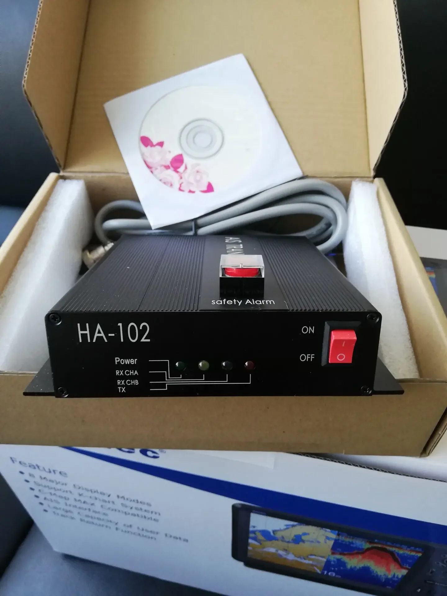 Транспондер АИС класса B с AIS SART