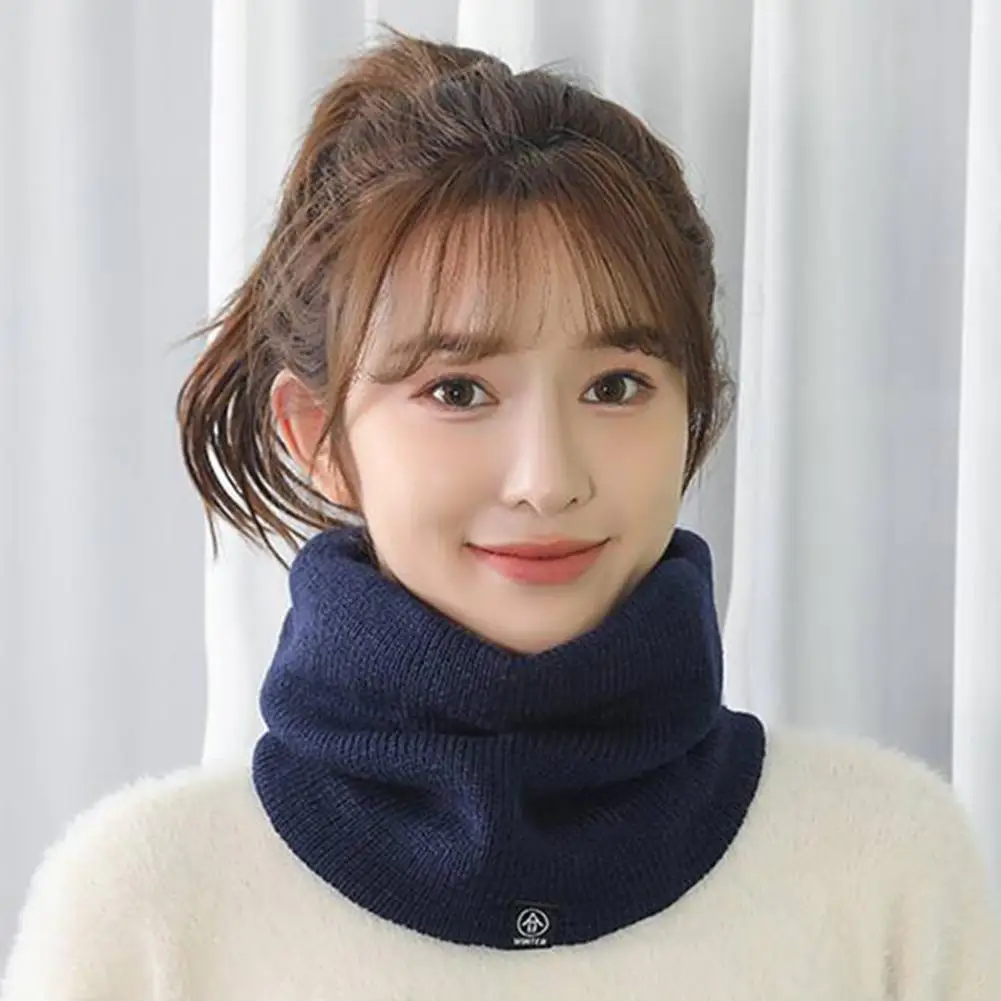 Рисунок 5 - Однотонный шарф, удобный шарф унисекс