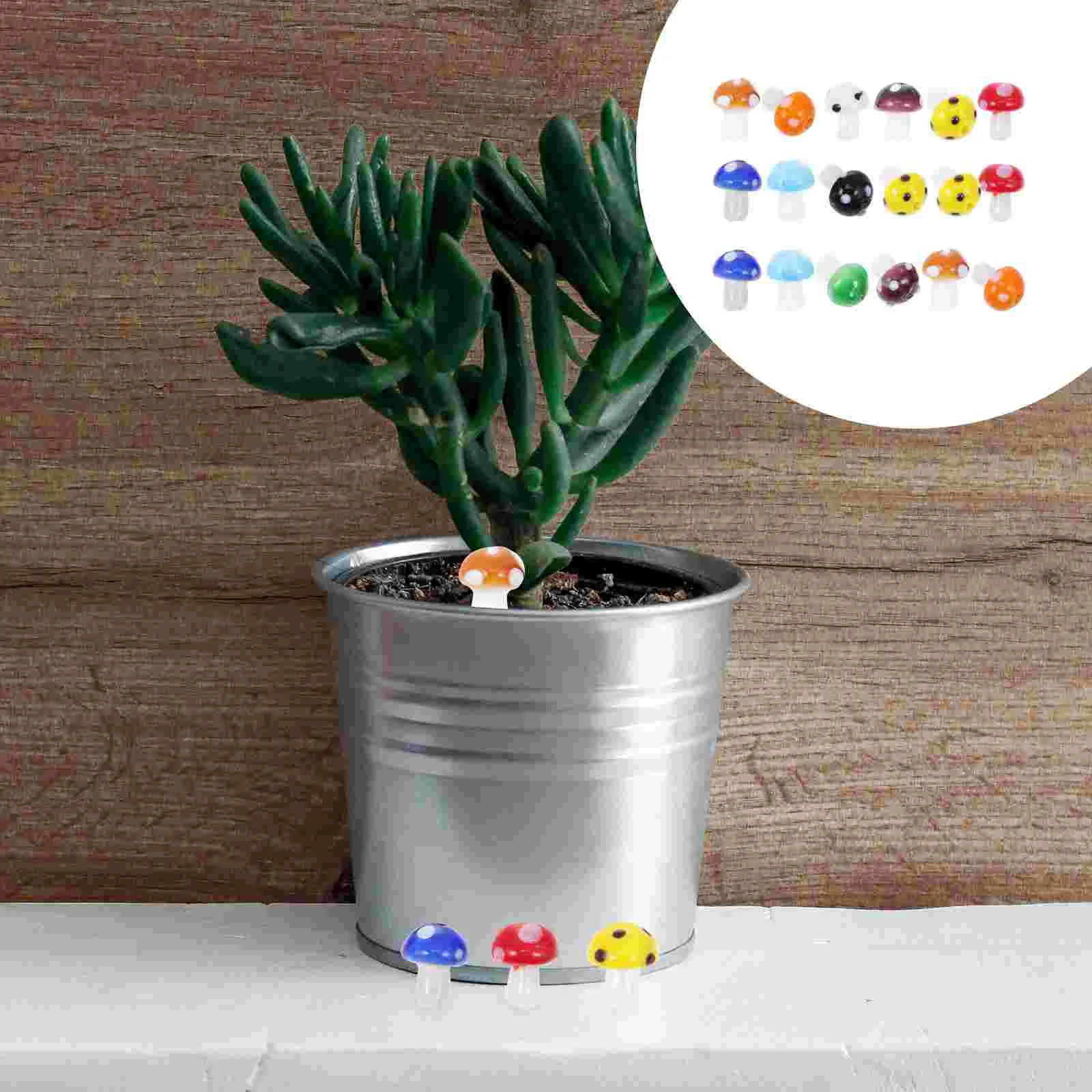 

18pcs Creative Mushroom Adornments Small Glass Decors Unique Home Decors