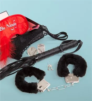 

Black Color Fancy Accessory Set