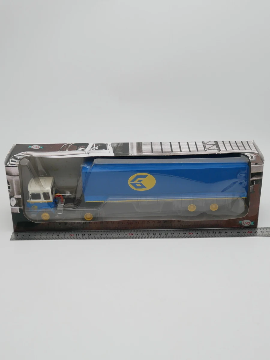 Фото Коллекционная модель Diecastixo 1:43: Грузовик-контейнеровоз Renault Saviem PS30 1977 года, литая под давлением, из сплава, игрушка-подарок №1