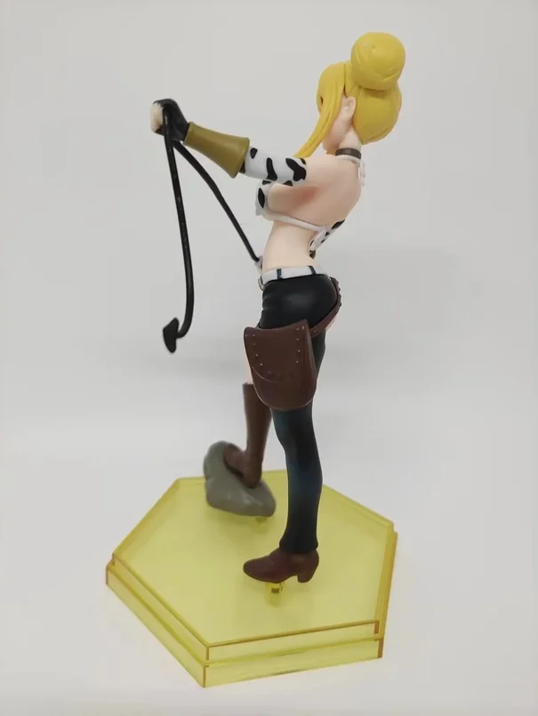 Фигурка аниме 18 см Хвост Феи Люси сердцефилия ПВХ экшн-фигурка сексуальная