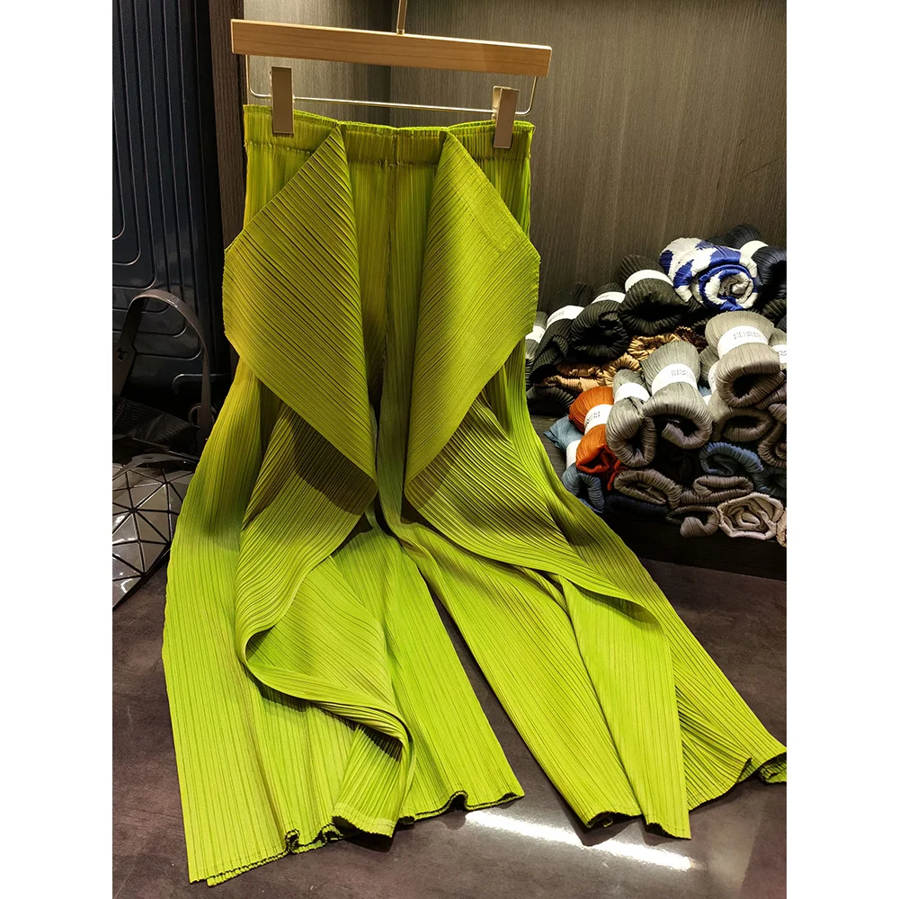 

JOCLOTH 2023 Summer Miyake Pleated Irregular Kelp Pants Casual High Street Fashion Designer Women's Pants Solid Women's Clothing