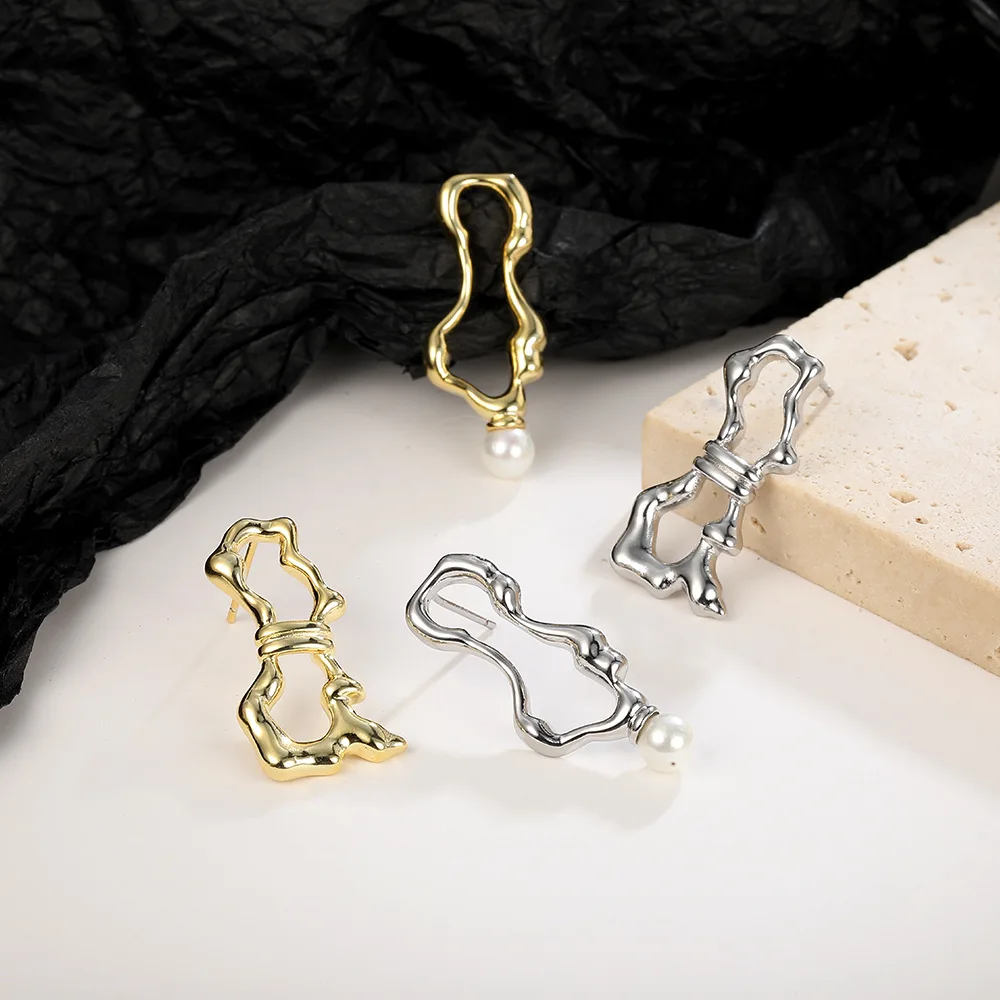 Irregular Hollow-out Stud Earrings Long Shell Beads Geometric Bow Earrings Minimalist Jewelry